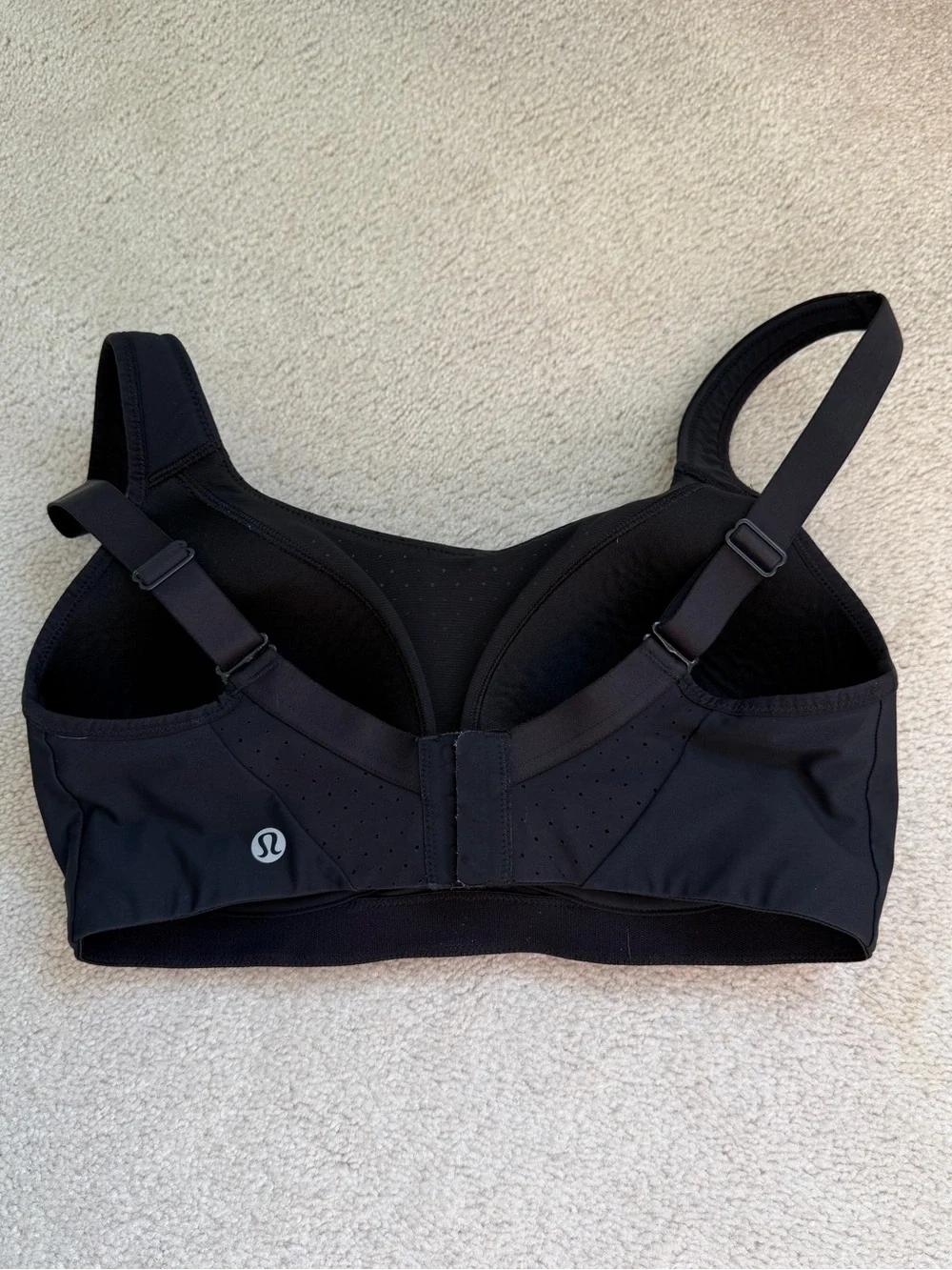 Lululemon Run Times Bra High Support Black 32DD Adjustable Sports Bra